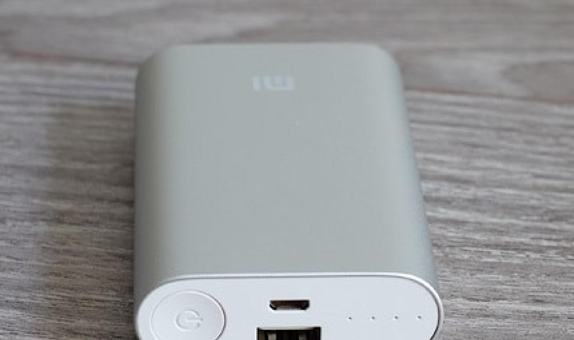 USB पोर्ट से अपने स्मार्टफोन को चार्ज न करें: तीन कारण