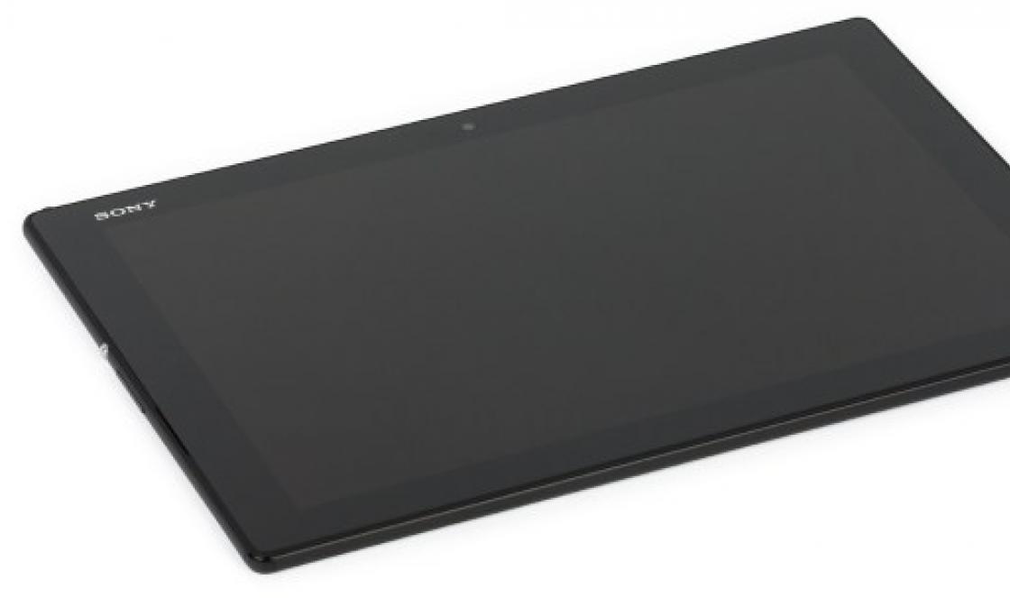 Recenzia tabletu Tablet Sony Xperia Z4: off-plan upgrade Bezdrôtová podpora a režim OTG